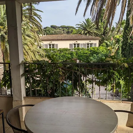 Hotel Pastis
