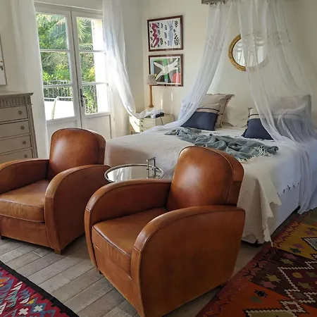 Hotel Pastis
