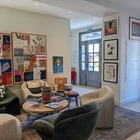 Pastis Hotel