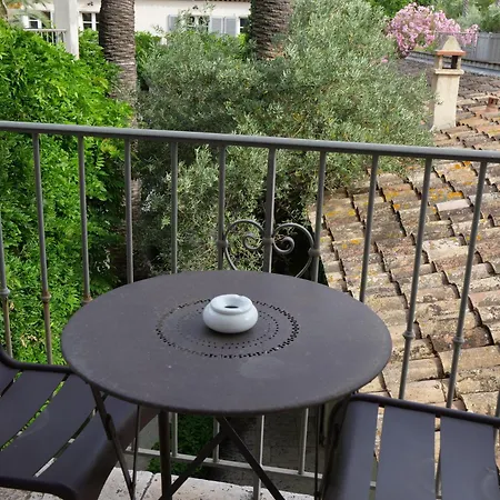 Pastis Otel 4*