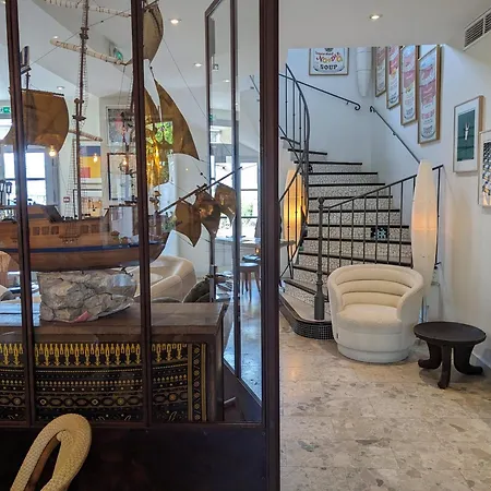 Hotel Pastis 4*