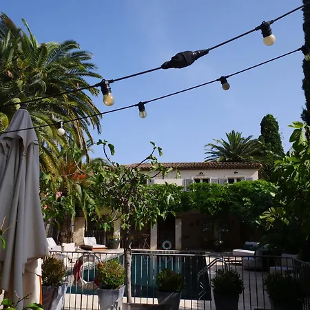 Hotel Pastis