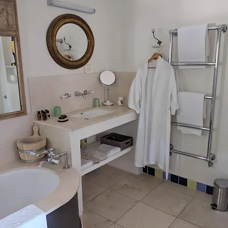 Hotel Pastis 4*