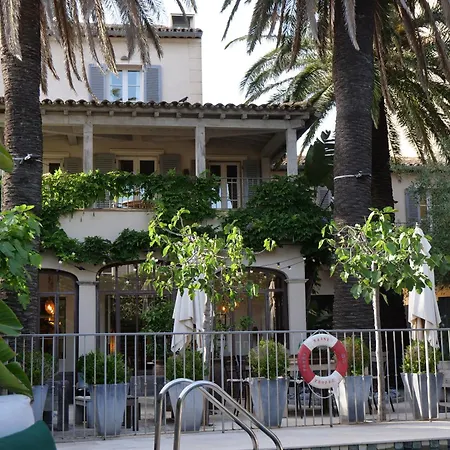 Pastis Hotel