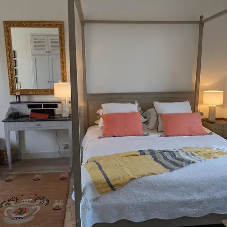 Hotel Pastis 4*
