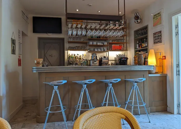 Pastis 4* 쎙뜨호뻬